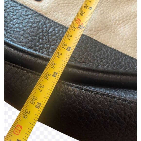 VTG Kate Spade NY Cream/Black Fold Over Handbag Tassel Pebbled Crossbody Strap - Picture 4 of 6